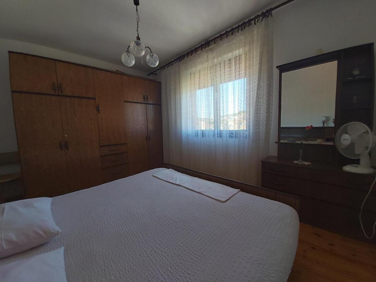 Apartment Laura Tisno Εξωτερικό φωτογραφία