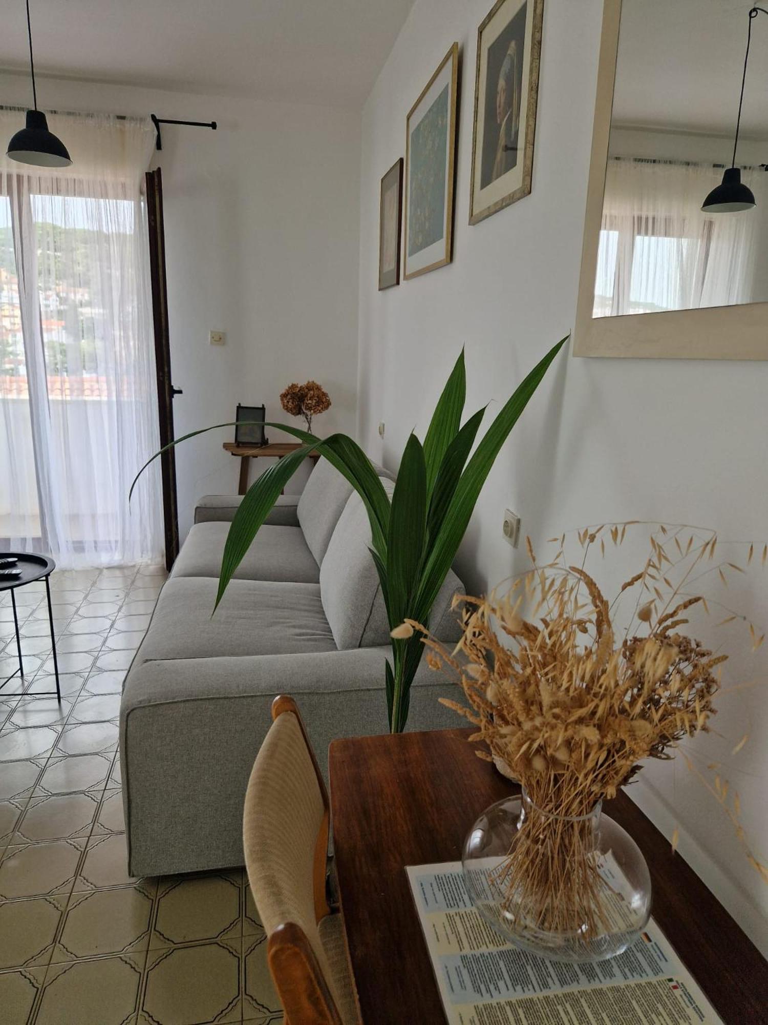 Apartment Laura Tisno Εξωτερικό φωτογραφία